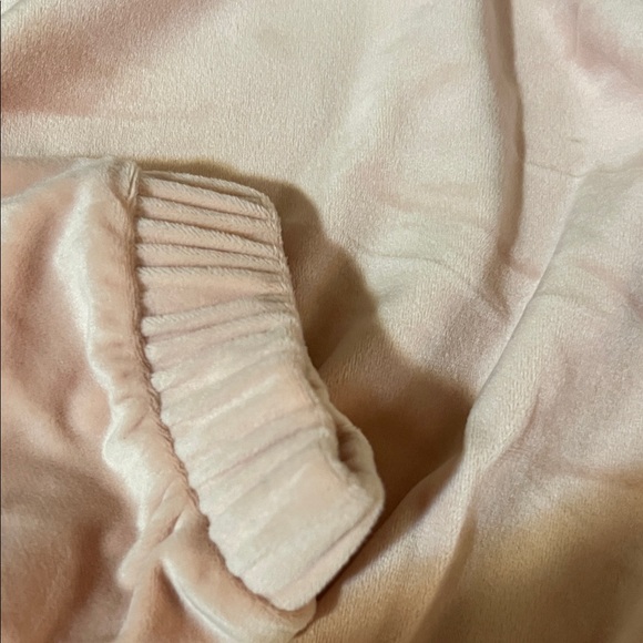 Old Navy Girls XXL 18 Cozy Velour Sweatshirt in Fleur De Sel Pink - Picture 9 of 9